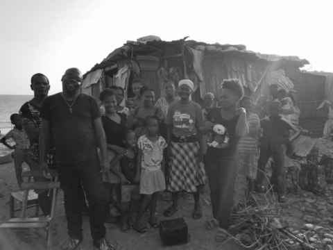 Habitantes de Haití que han recibido ayuda del BUSF