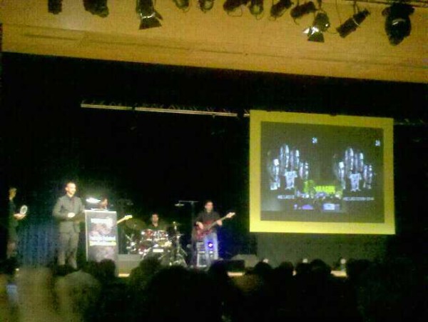 Imagen de la entrega del premio a Juancho G. Barrecheguren en el auditorio de IFEMA