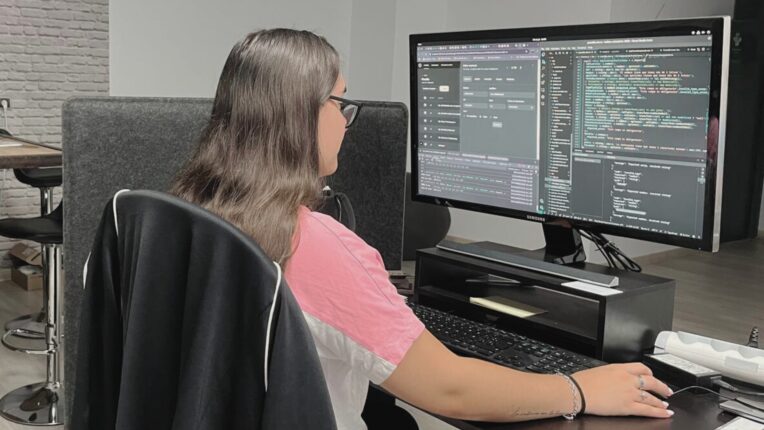 Ainara Vara - Desarrolladora Junior